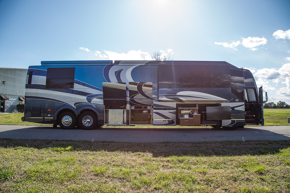 2012 Prevost Legacy H3-45 For Sale