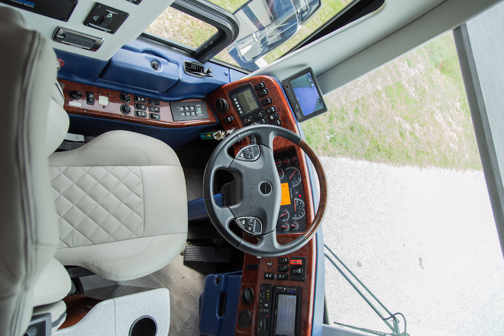 2012 Prevost Legacy H3-45 For Sale