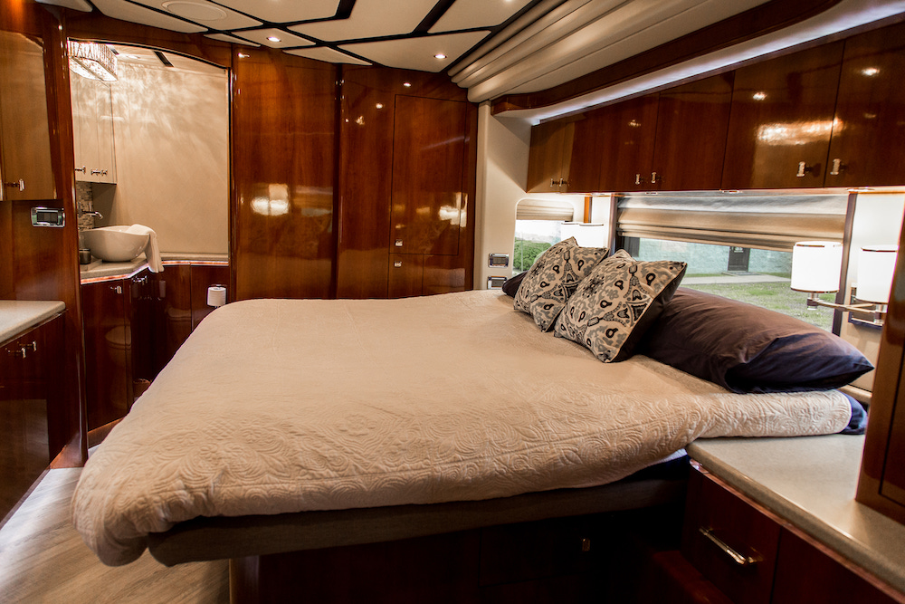 2012 Prevost Legacy H3-45 For Sale