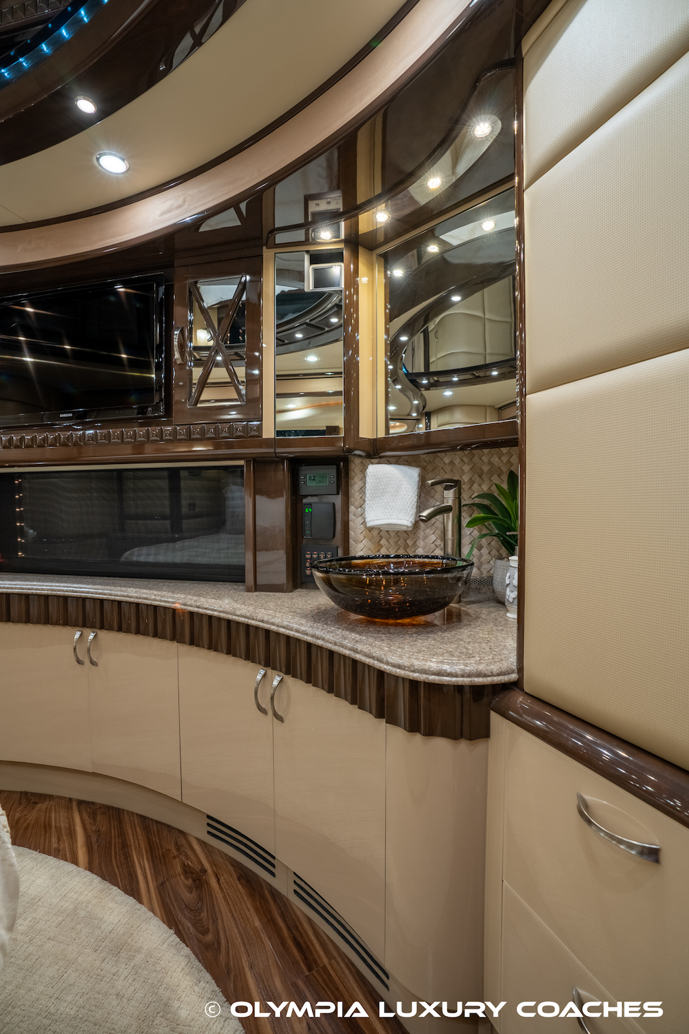 2012 Prevost Liberty H3-45 For Sale