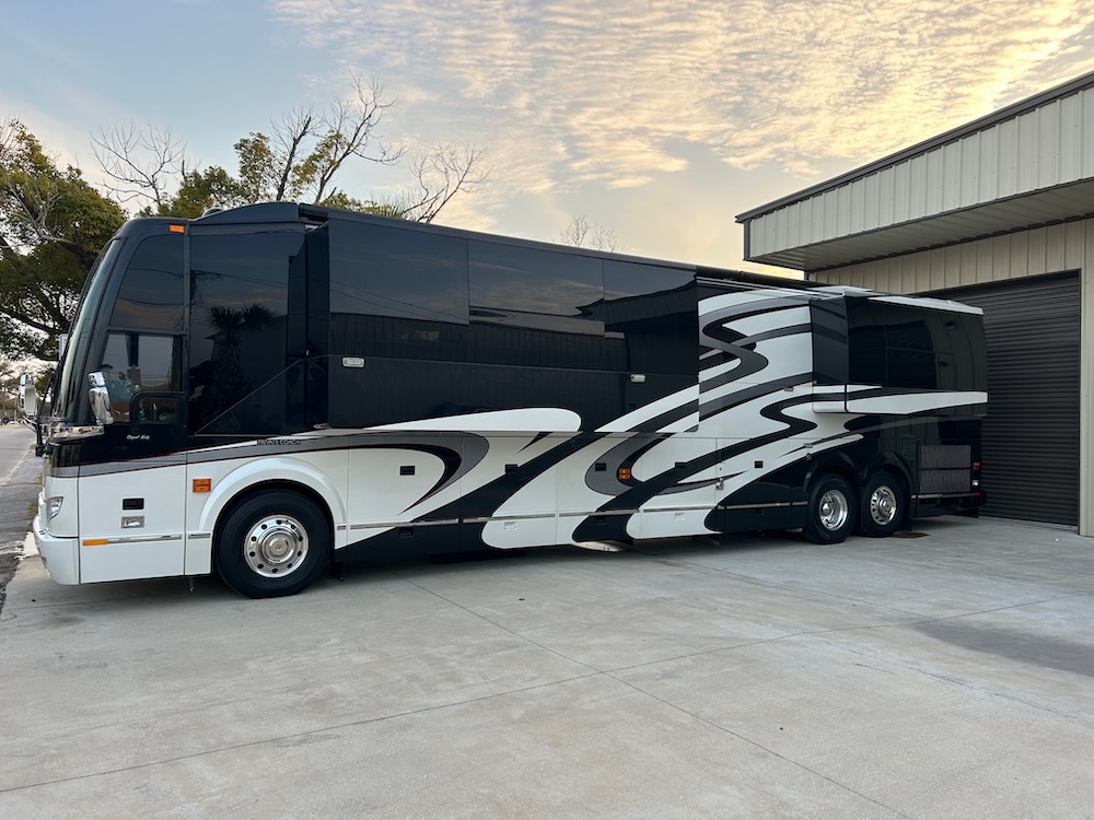 2012 Prevost Liberty H3-45 For Sale