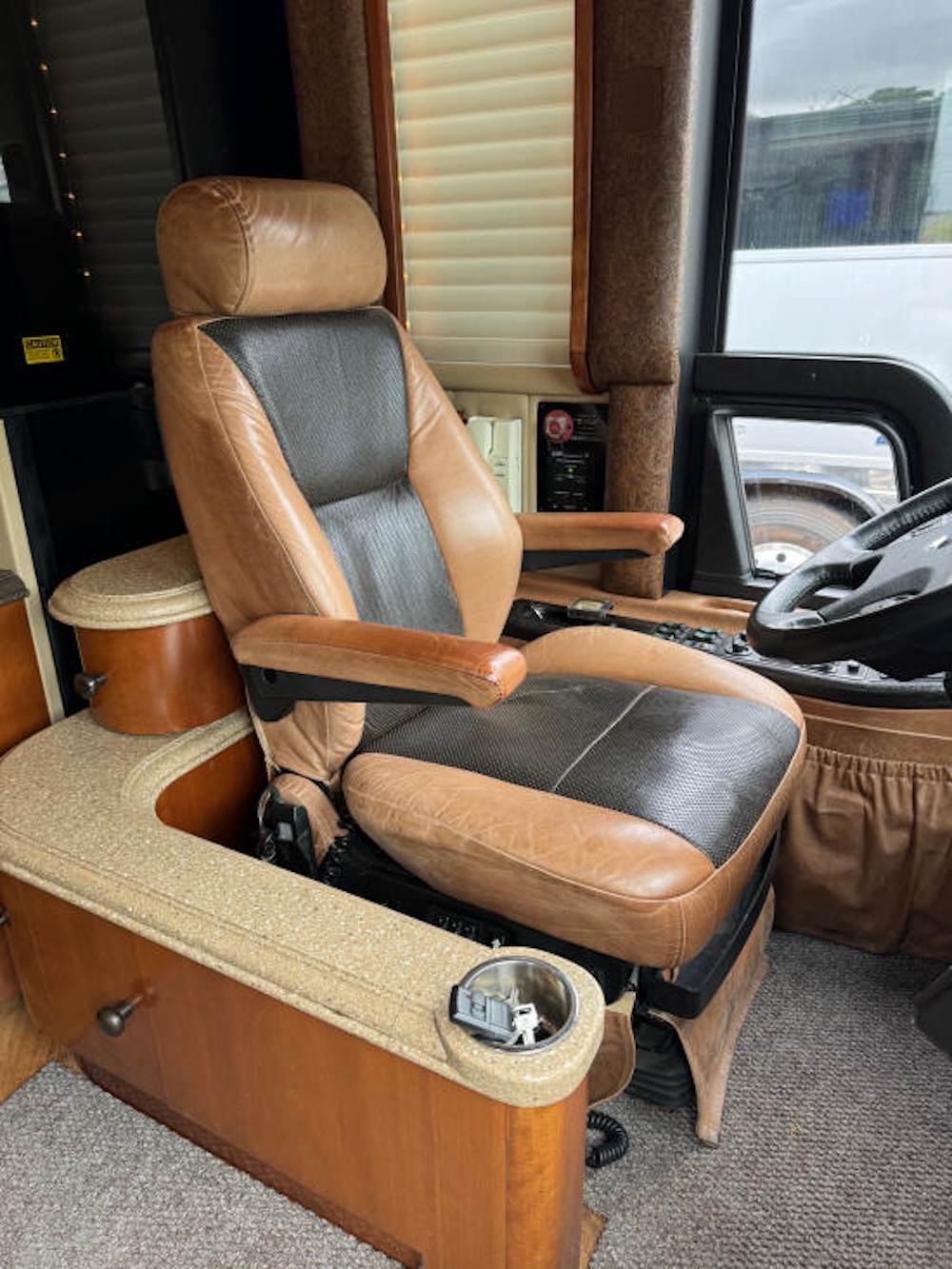 2012 Prevost Liberty XLII For Sale