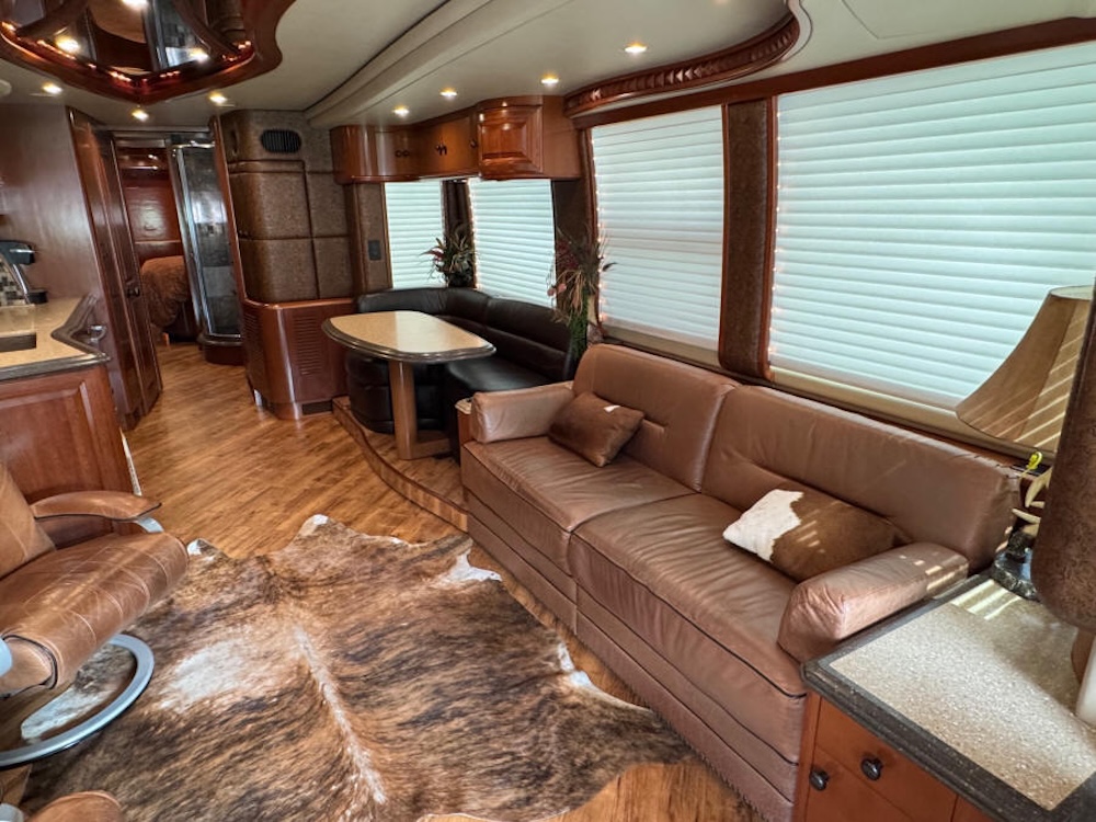 2012 Prevost Liberty XLII For Sale