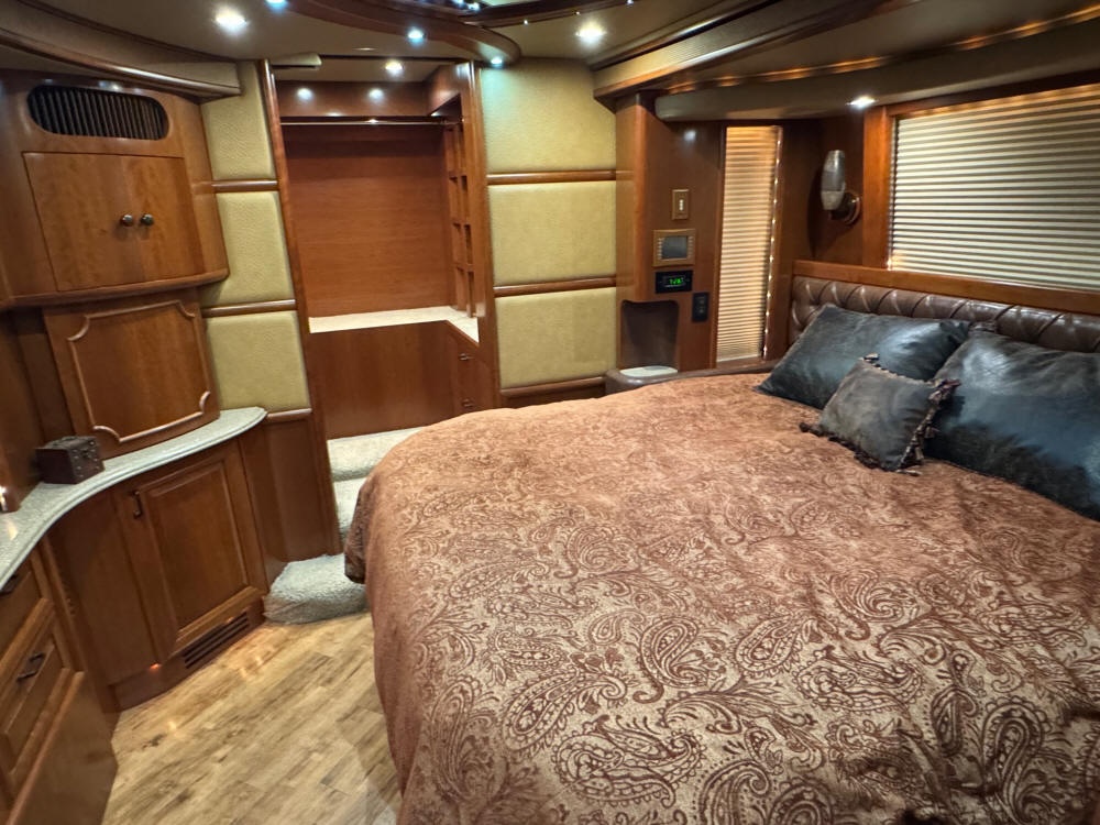 2012 Prevost Liberty XLII For Sale