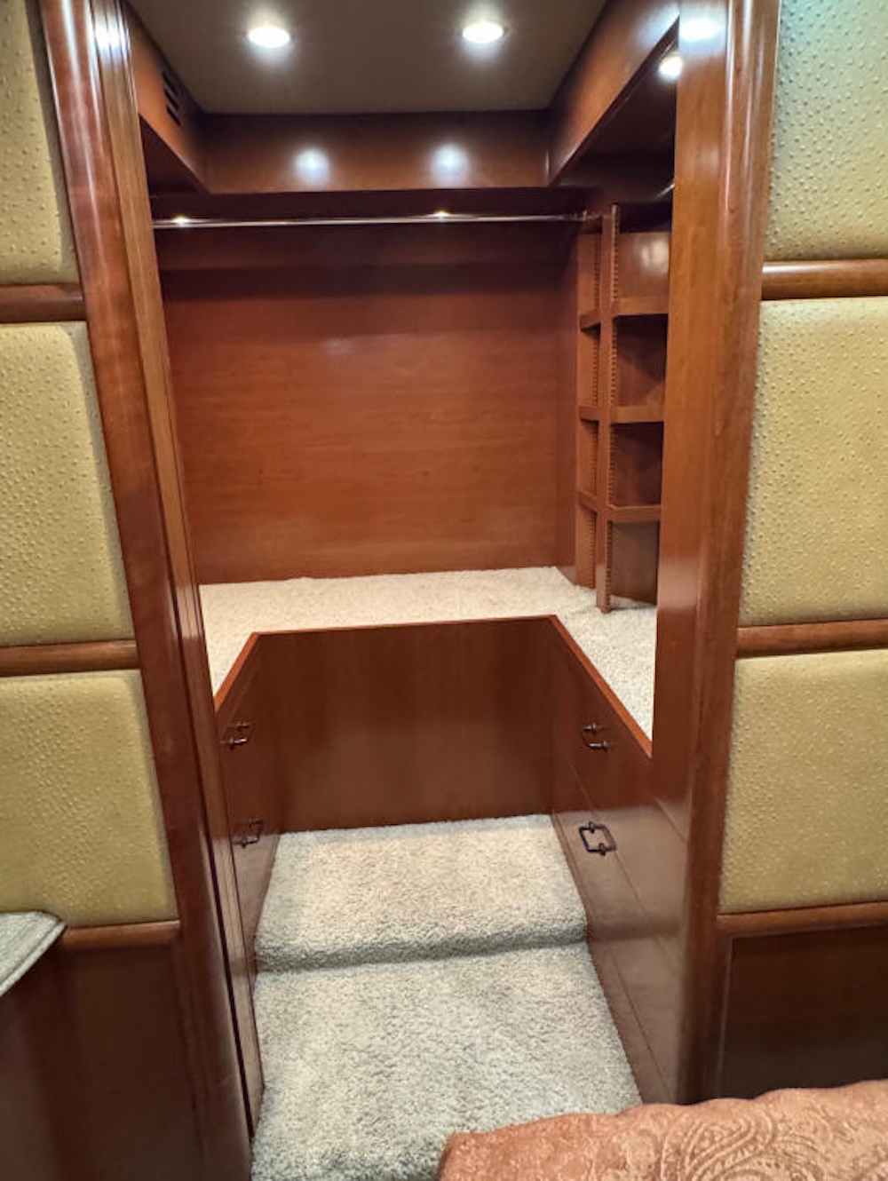 2012 Prevost Liberty XLII For Sale