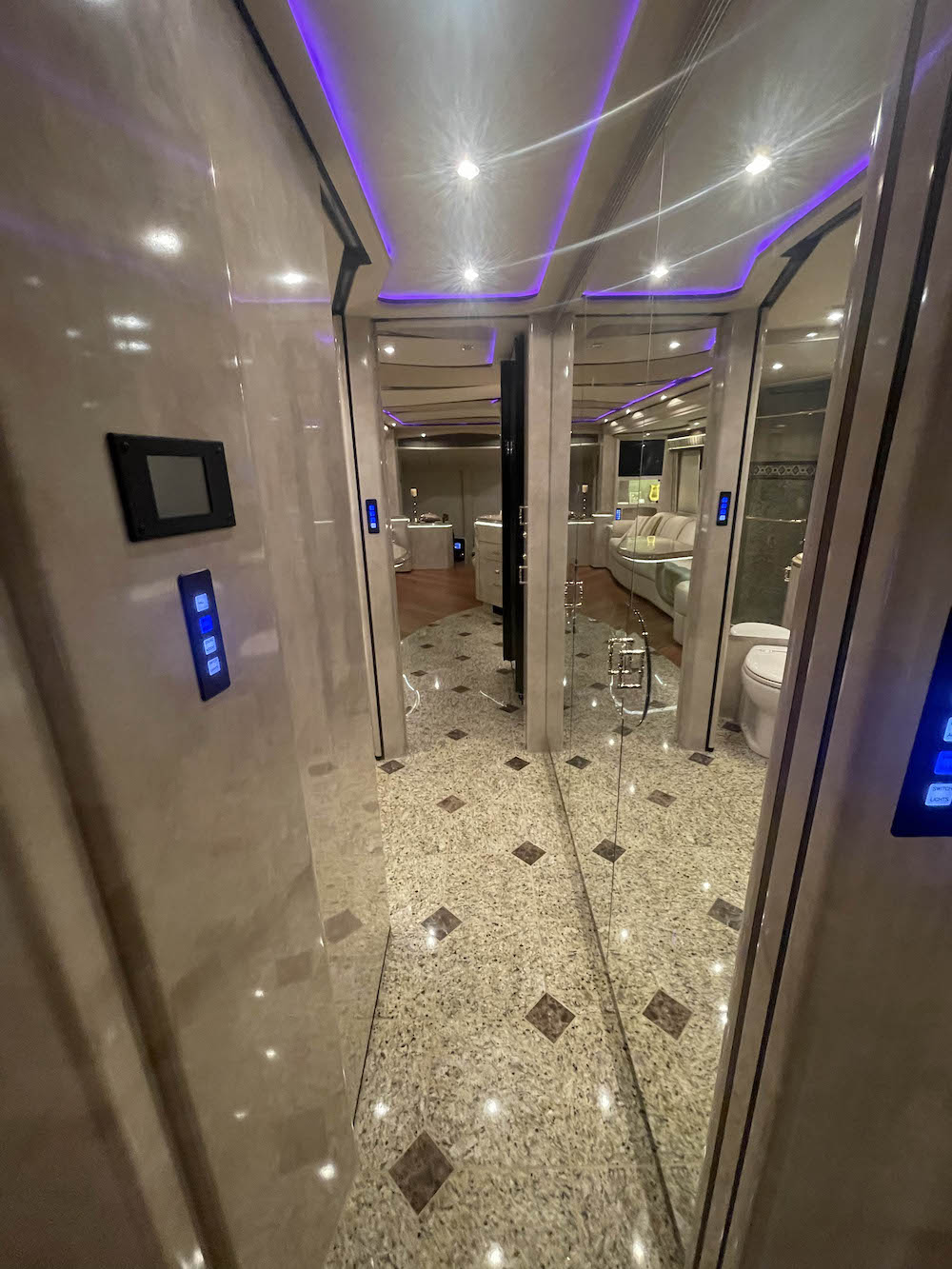 2012 Prevost Marathon H3-45 For Sale