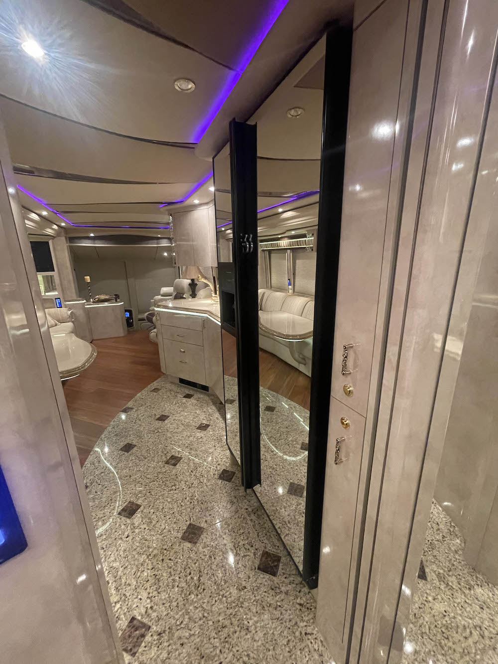 2012 Prevost Marathon H3-45 For Sale