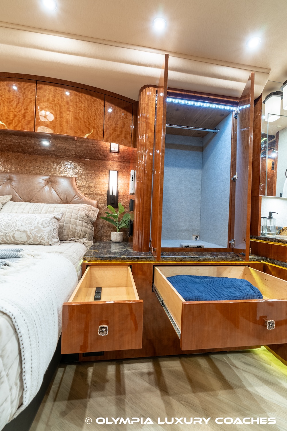 2012 Prevost Millennium H3-45 For Sale