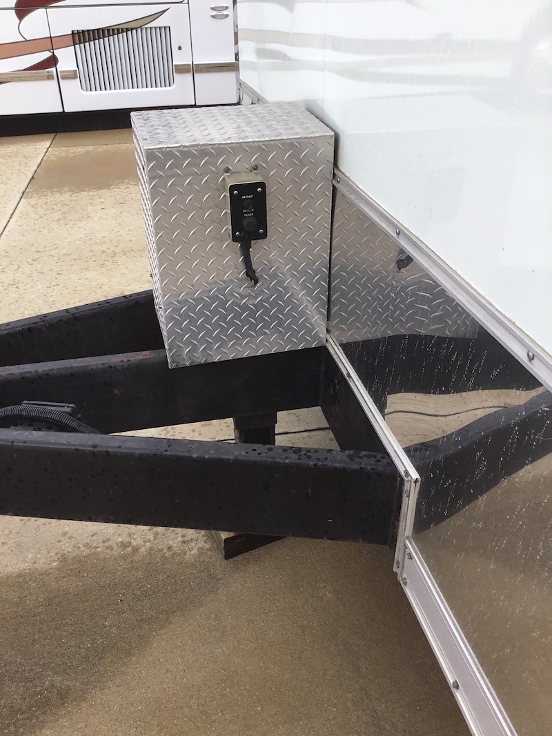 2013 Prevost Trailer For Sale