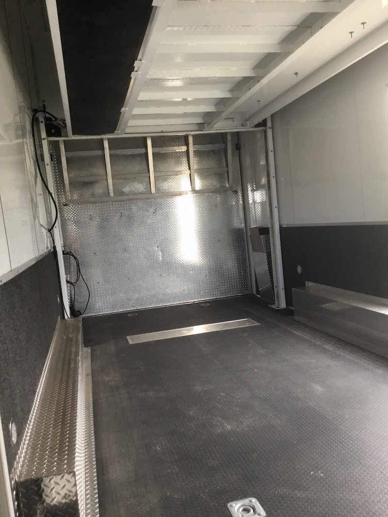 2013 Prevost Trailer For Sale