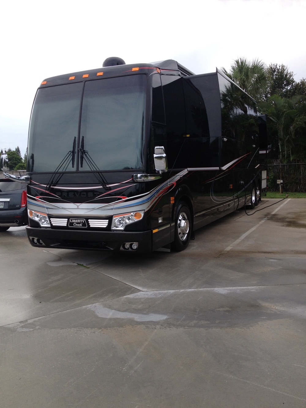 2013 Prevost Liberty H3-45 For Sale