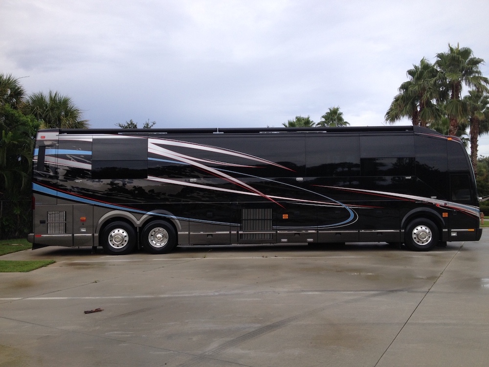 2013 Prevost Liberty H3-45 For Sale