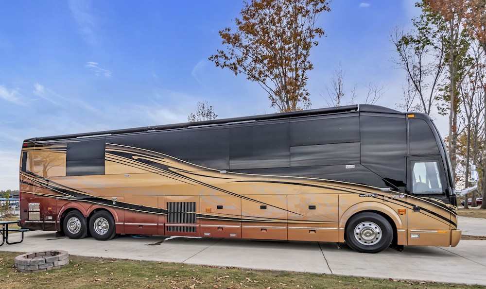 2013 Prevost Liberty H3-45 For Sale