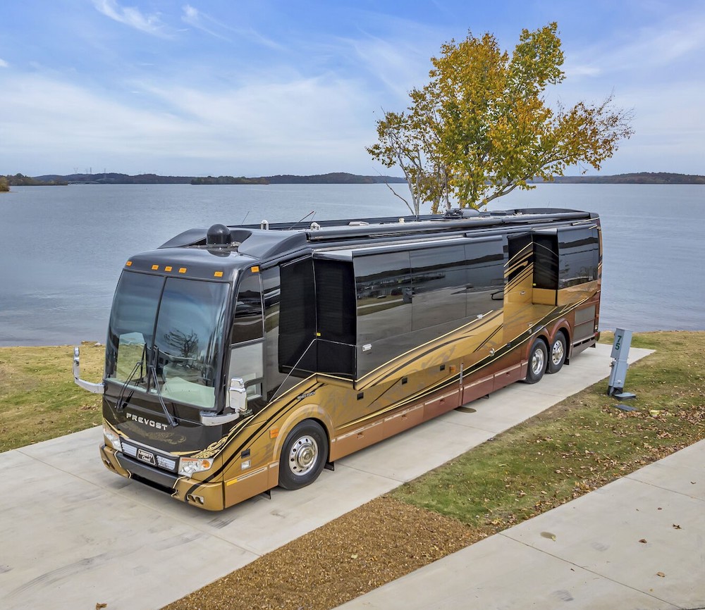 2013 Prevost Liberty H3-45 For Sale