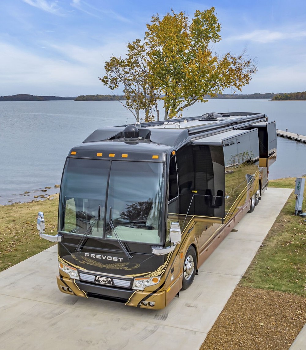 2013 Prevost Liberty H3-45 For Sale