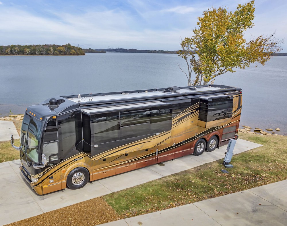 2013 Prevost Liberty H3-45 For Sale