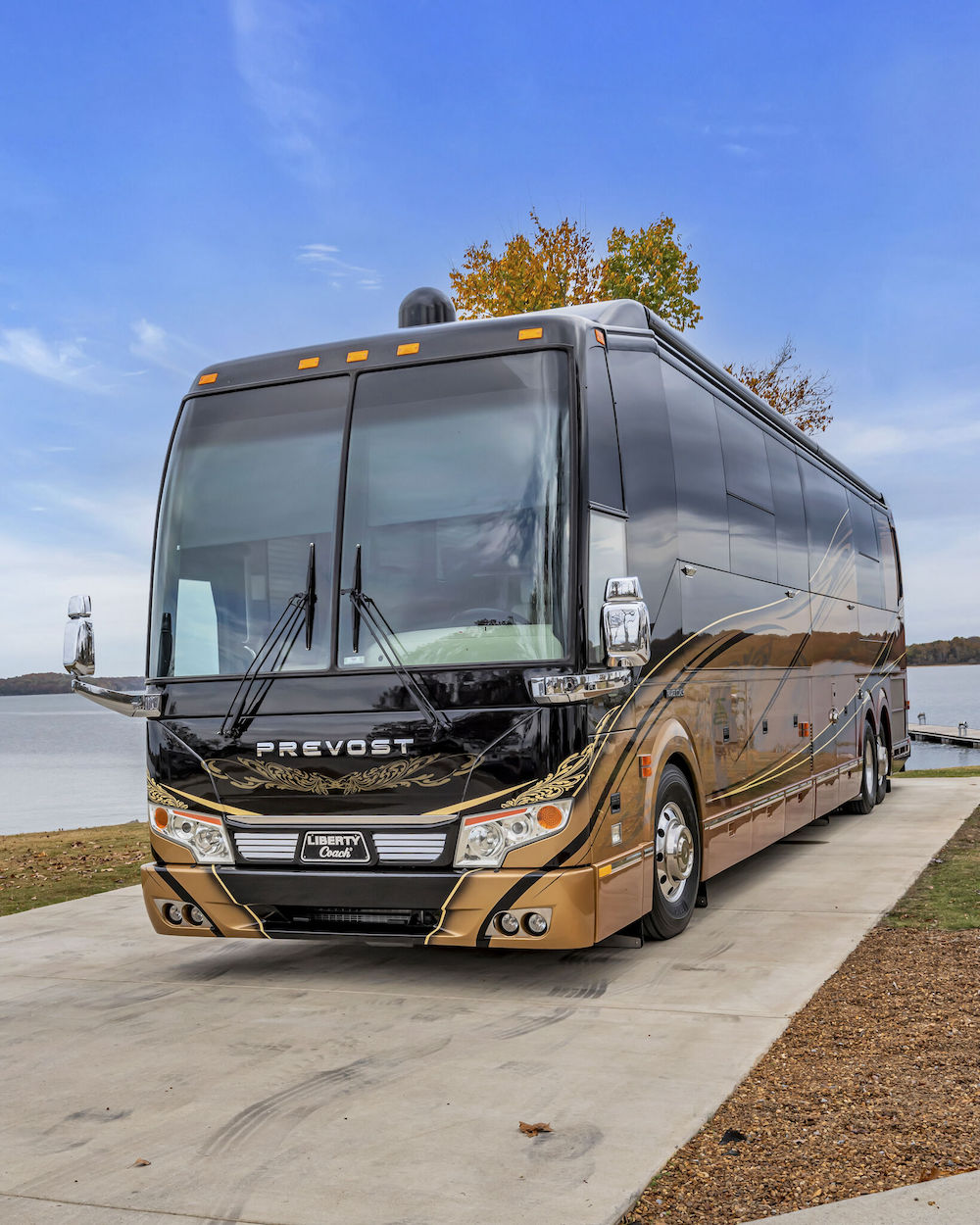 2013 Prevost Liberty H3-45 For Sale