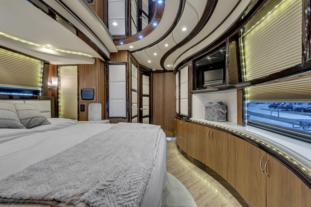 2013 Prevost Liberty H3-45 For Sale