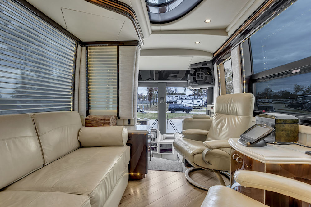 2013 Prevost Liberty H3-45 For Sale