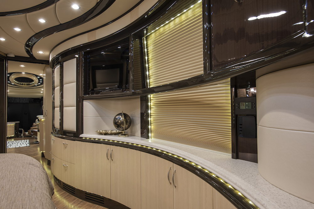 2013 Prevost Liberty H3-45 For Sale