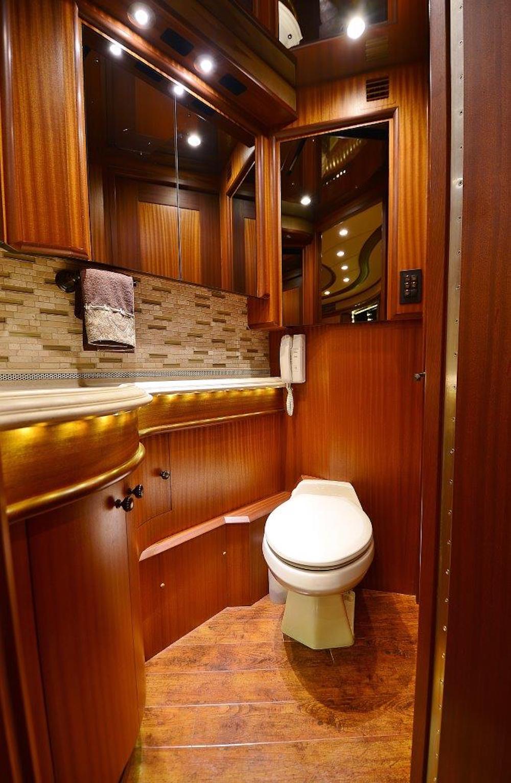 2013 Prevost Liberty H3-45 For Sale