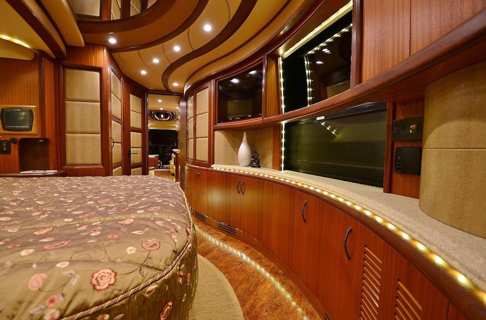 2013 Prevost Liberty H3-45 For Sale