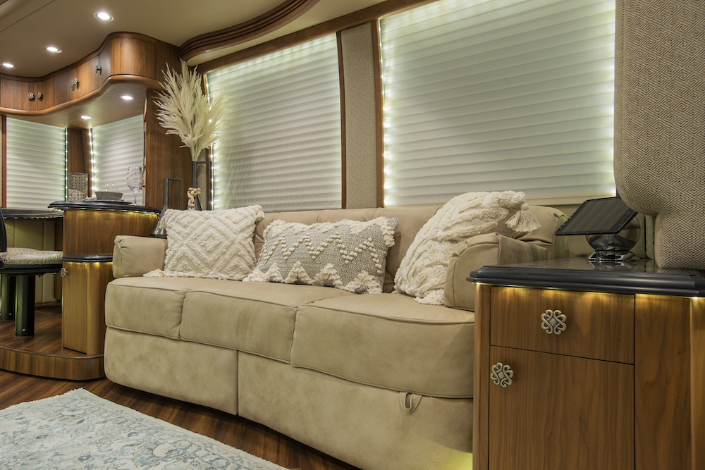 2013 Prevost Liberty H3-45 For Sale