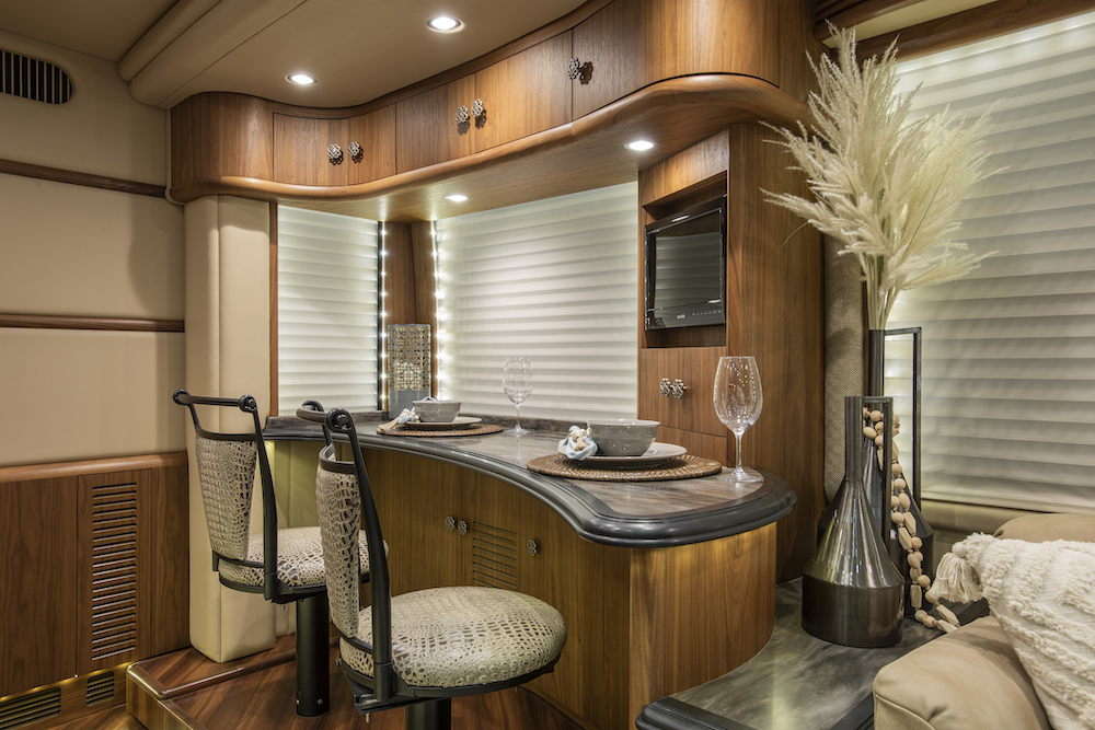 2013 Prevost Liberty H3-45 For Sale