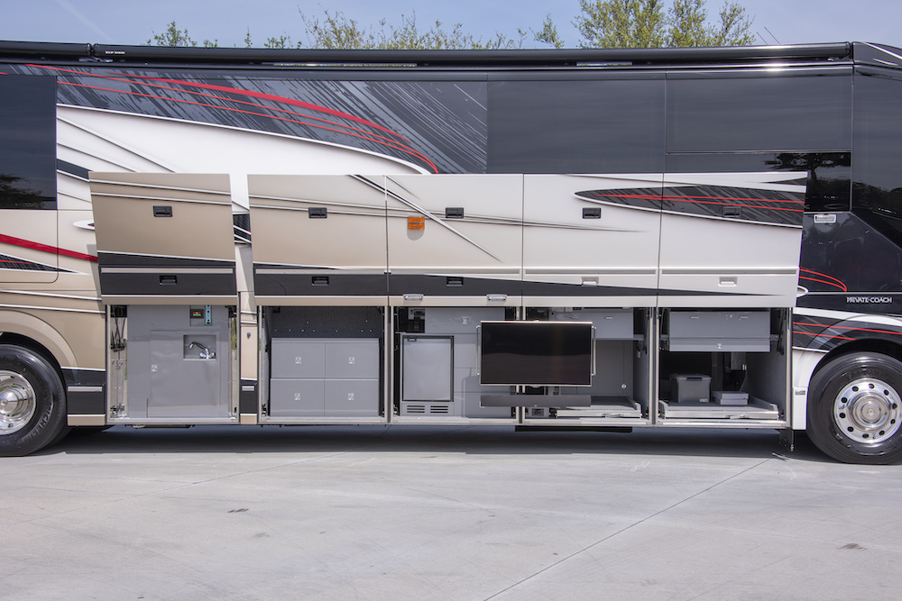 2013 Prevost Liberty H3-45 For Sale