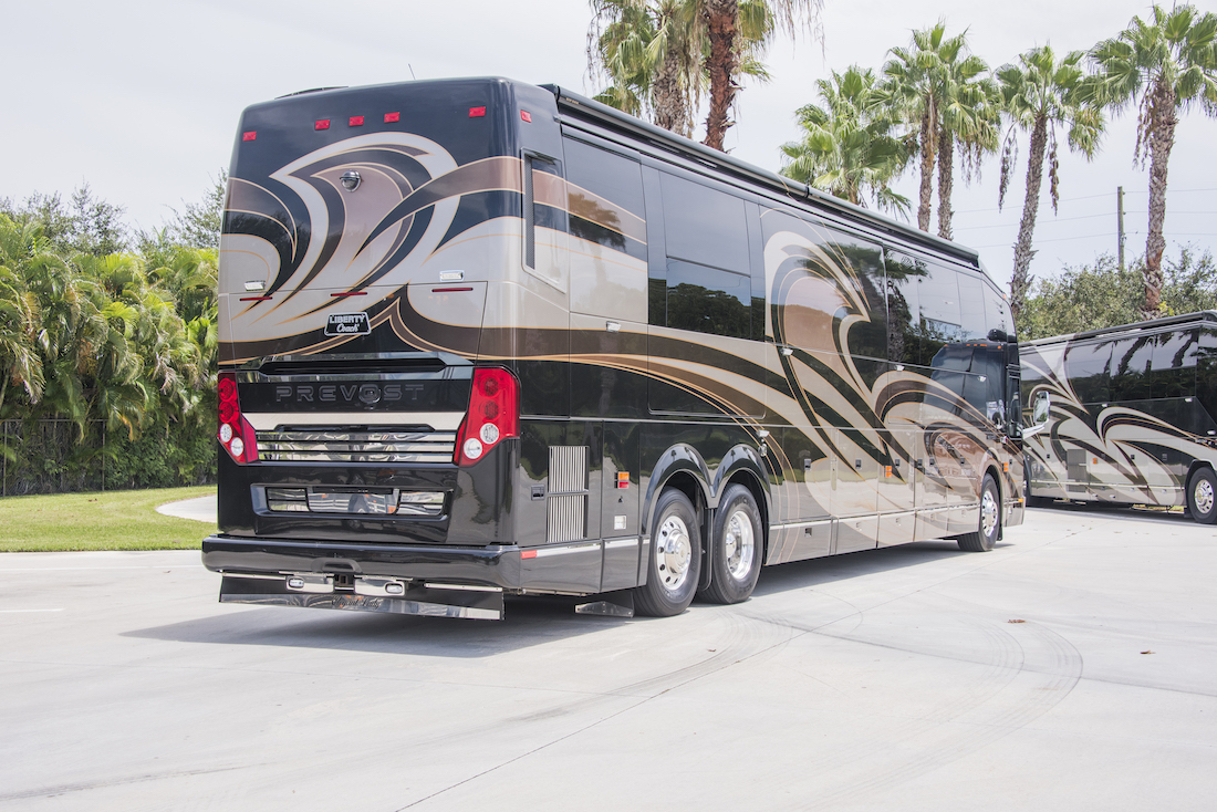 2013 Prevost Liberty H3-45 For Sale