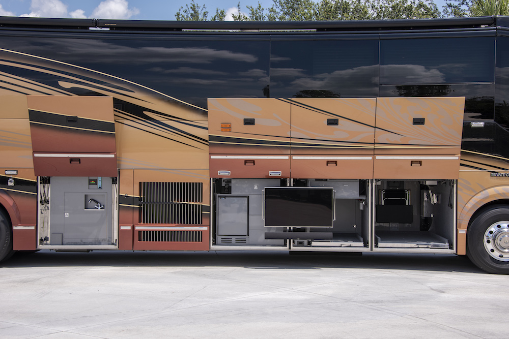 2013 Prevost Liberty H3-45 For Sale