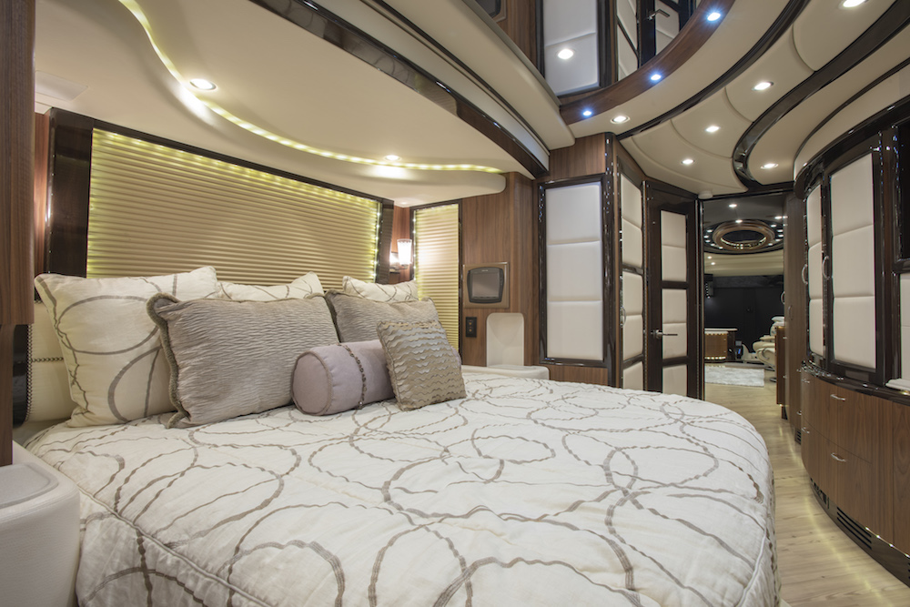 2013 Prevost Liberty H3-45 For Sale