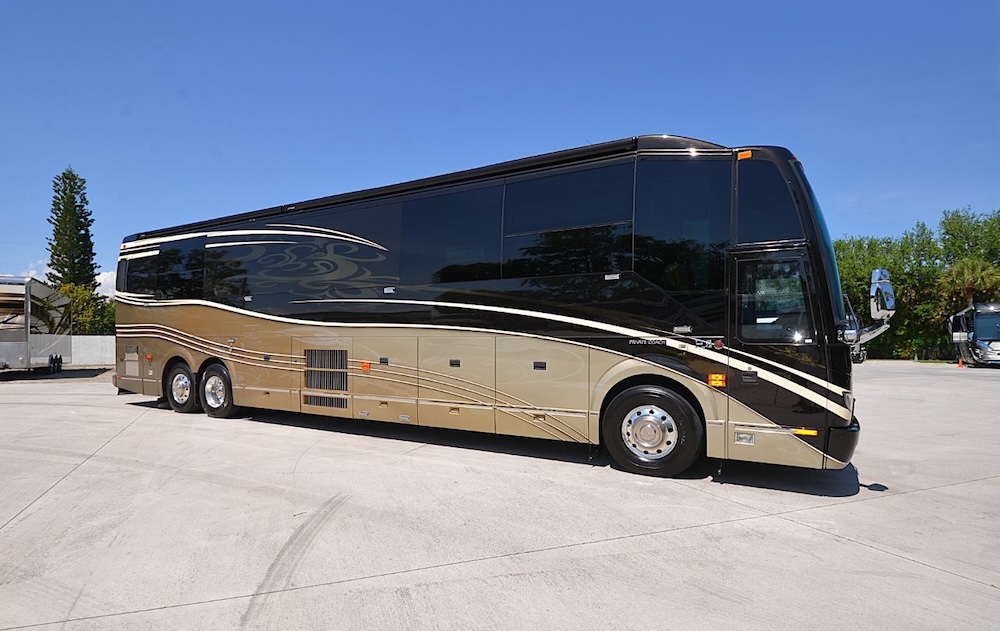 2013 Prevost Liberty H3-45 For Sale