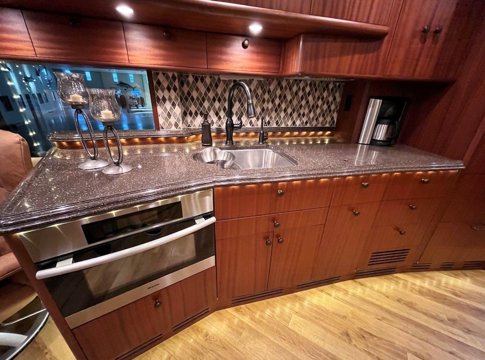 2013 Prevost Liberty  H3-45 For Sale