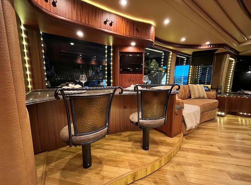 2013 Prevost Liberty  H3-45 For Sale