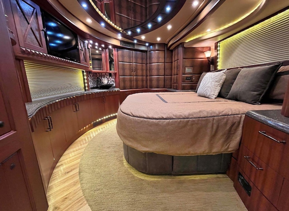 2013 Prevost Liberty  H3-45 For Sale