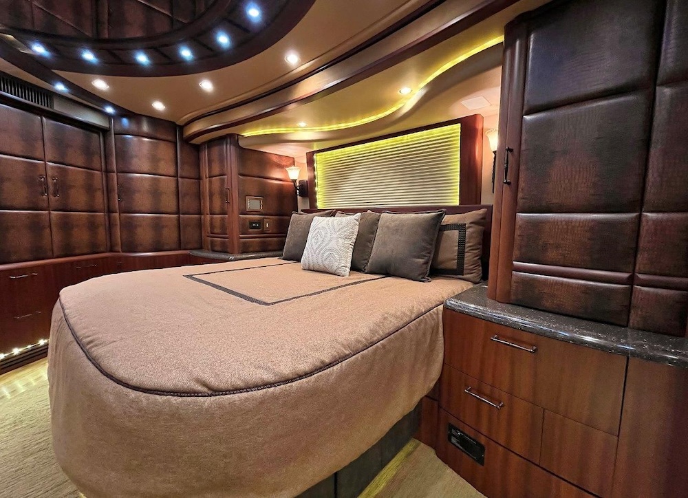 2013 Prevost Liberty  H3-45 For Sale