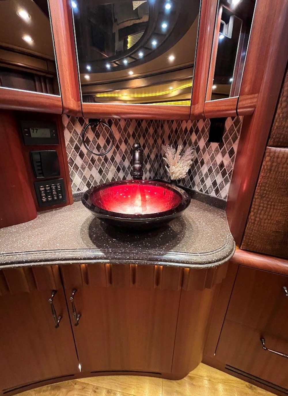2013 Prevost Liberty  H3-45 For Sale