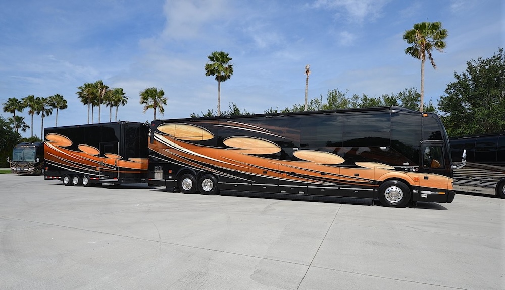2013 Prevost Liberty H3-45 For Sale