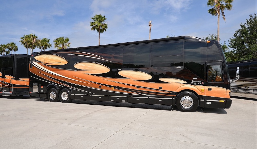 2013 Prevost Liberty H3-45 For Sale