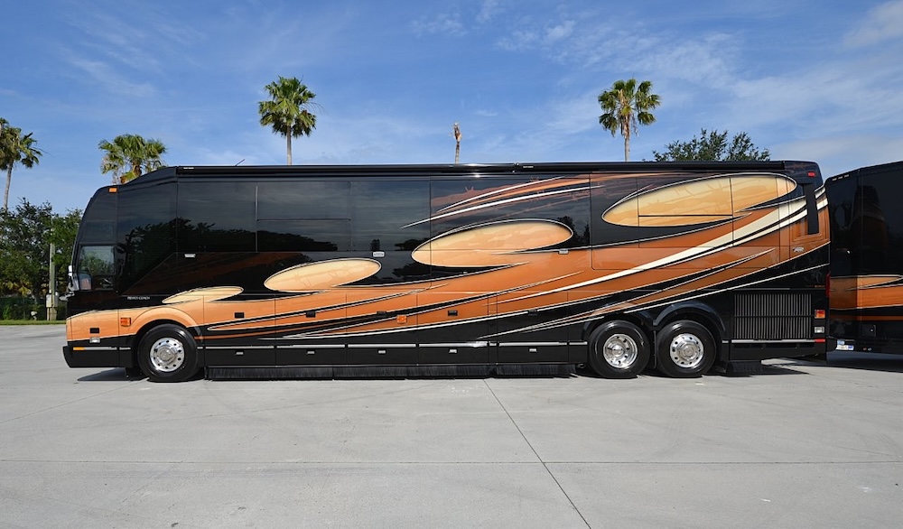2013 Prevost Liberty H3-45 For Sale