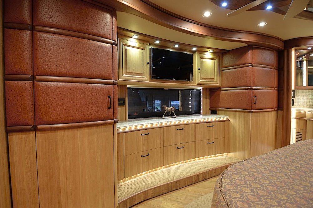 2013 Prevost Liberty H3-45 For Sale