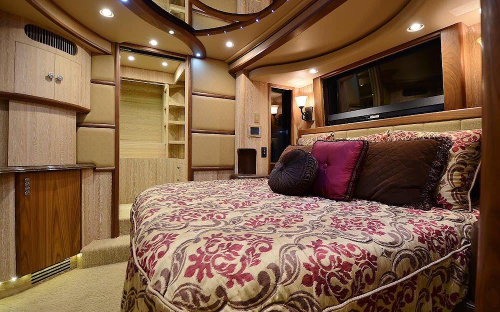 2013 Prevost Liberty X3 For Sale