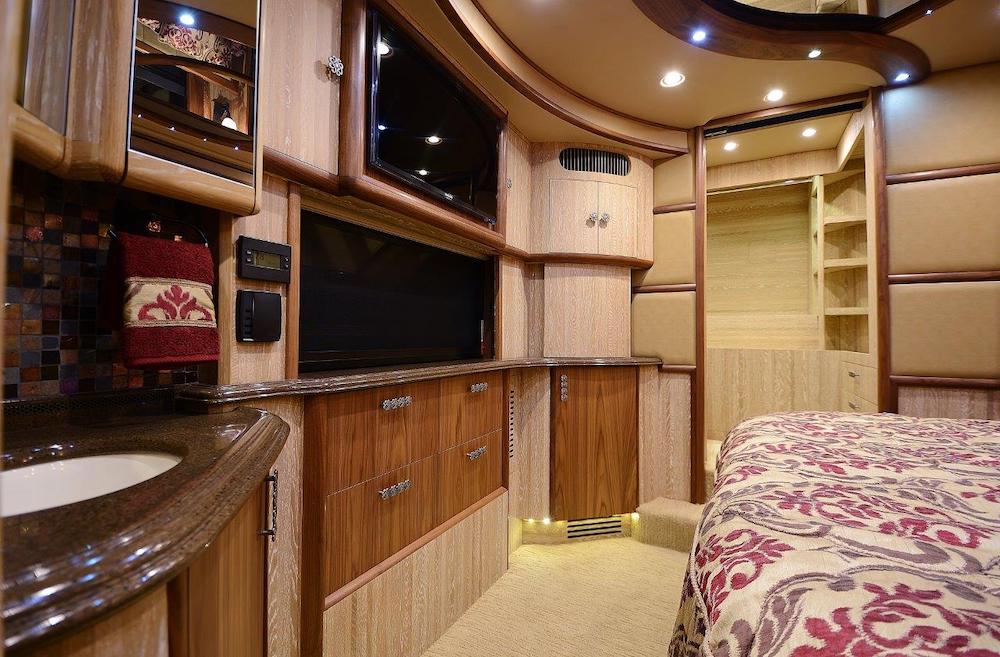 2013 Prevost Liberty X3 For Sale