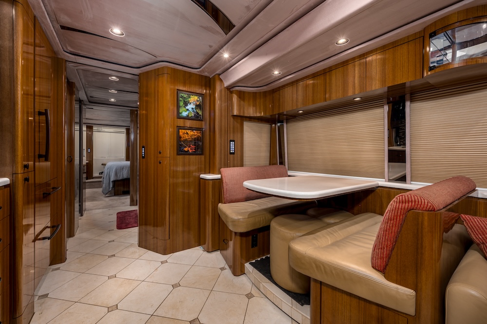 2013 Prevost  Marathon XLII For Sale