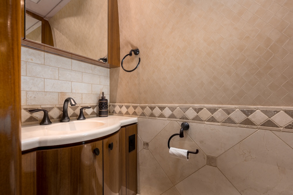 2013 Prevost  Marathon XLII For Sale