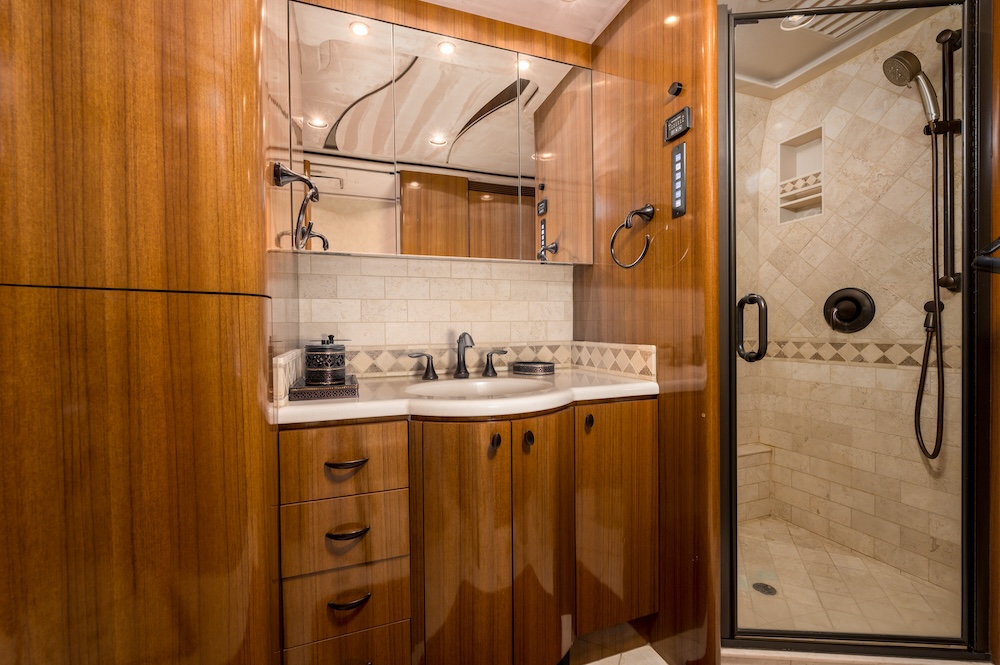 2013 Prevost  Marathon XLII For Sale