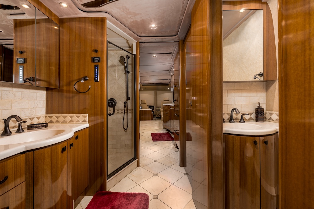 2013 Prevost  Marathon XLII For Sale