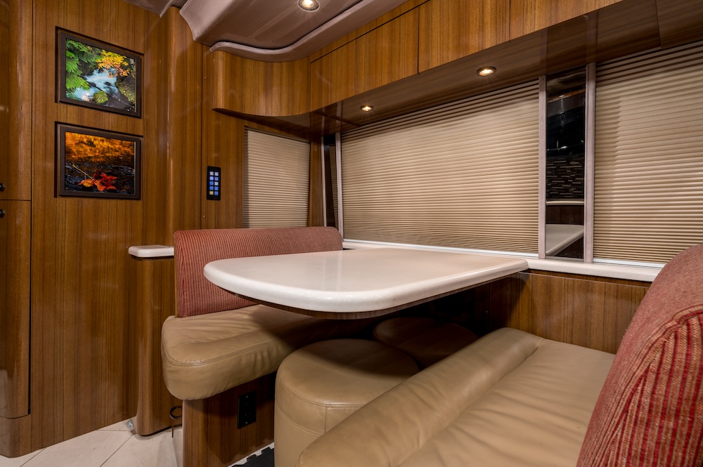 2013 Prevost  Marathon XLII For Sale