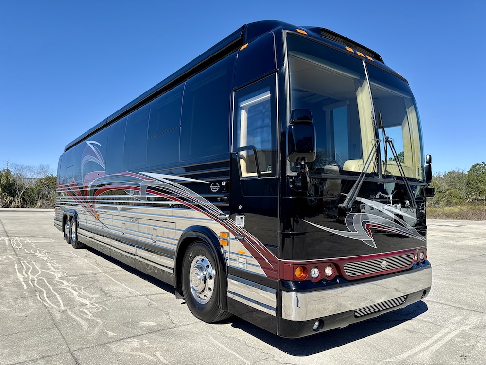 2013 Prevost Marathon XLII For Sale